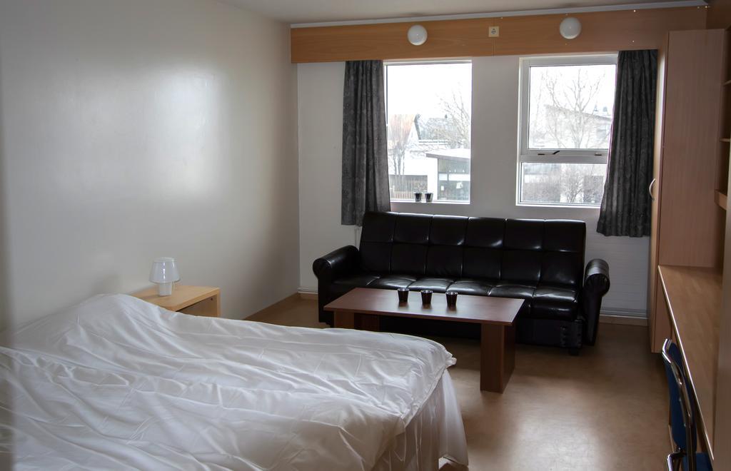 Akranes Guesthouse - Staywest Extérieur photo