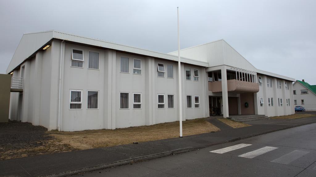 Akranes Guesthouse - Staywest Extérieur photo